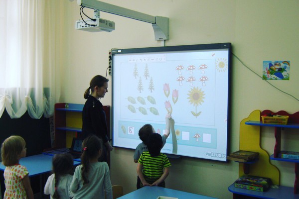 The Development Corporation will assist in expanding the business of the manufacturer of interactive whiteboards